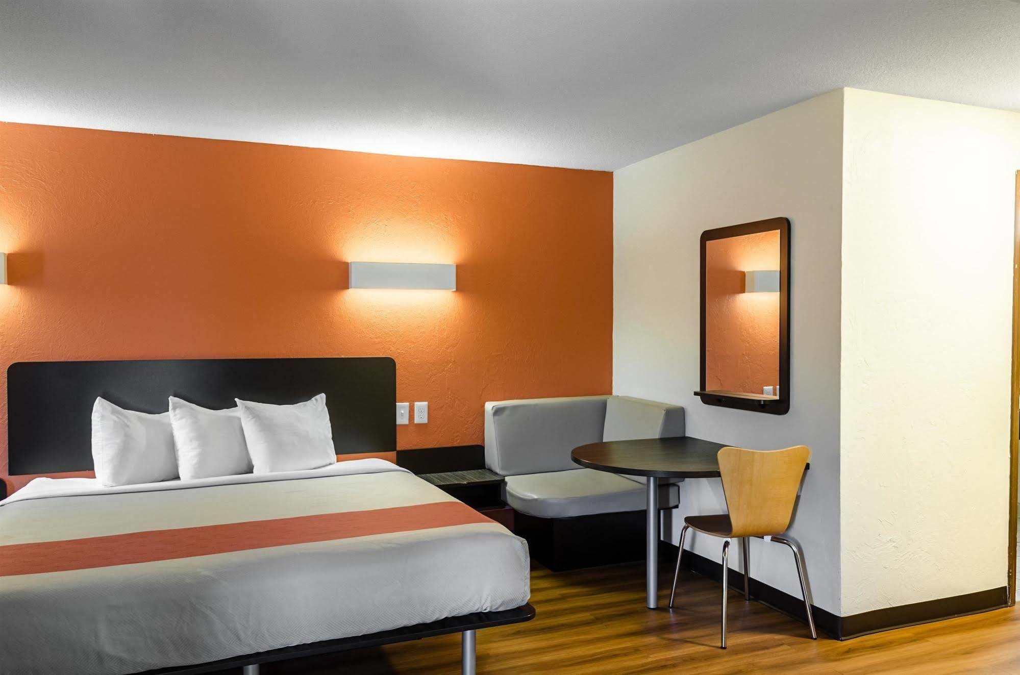 Motel 6 - Westborough Boston Northborough Dış mekan fotoğraf